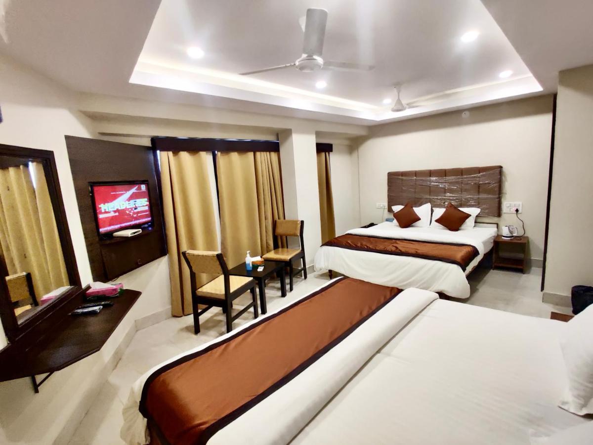 New Hotel Suhail Hajdarabad Zewnętrze zdjęcie