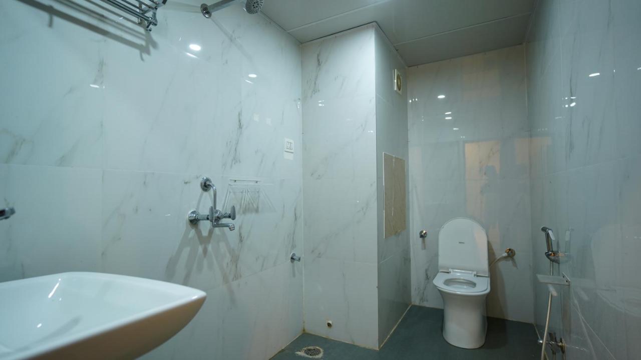 New Hotel Suhail Hajdarabad Zewnętrze zdjęcie