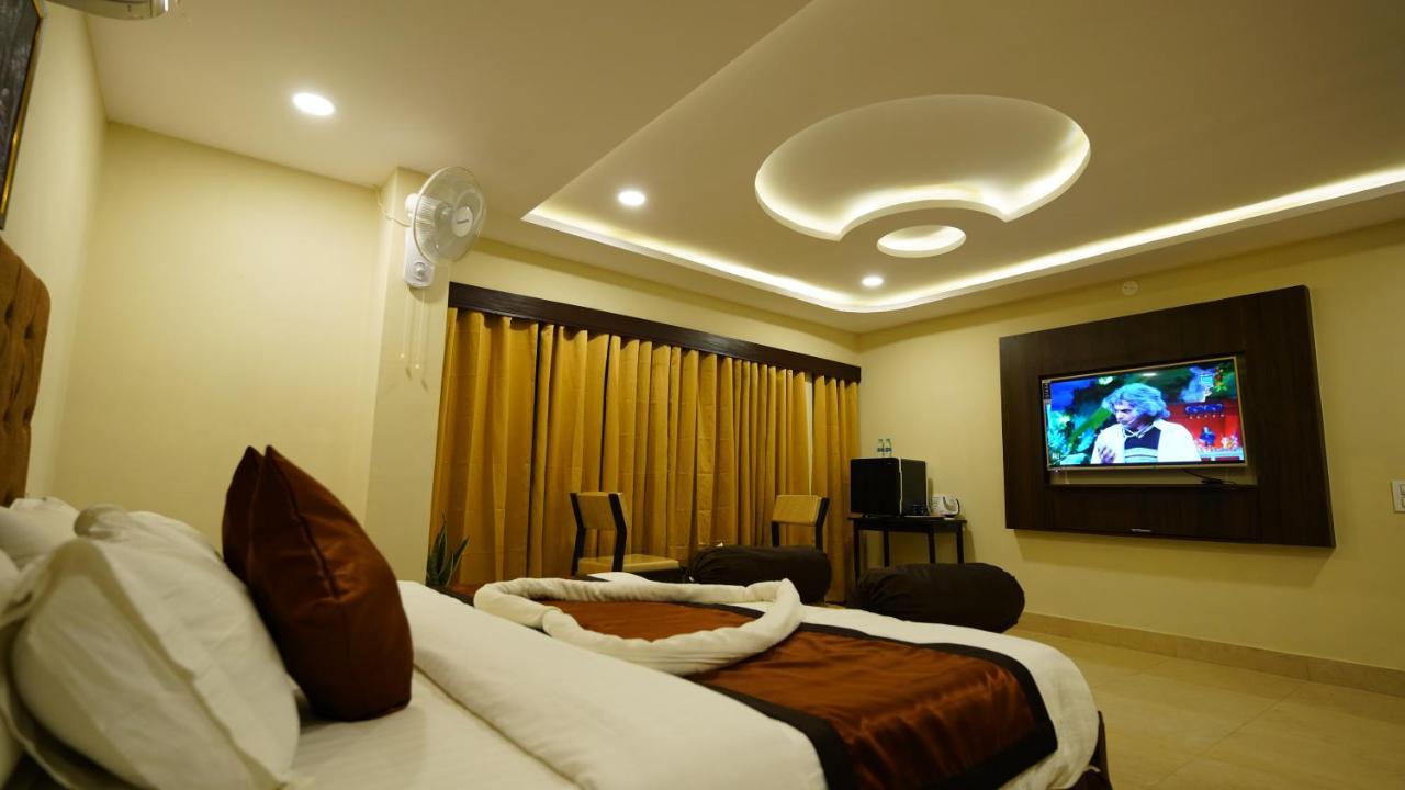 New Hotel Suhail Hajdarabad Zewnętrze zdjęcie