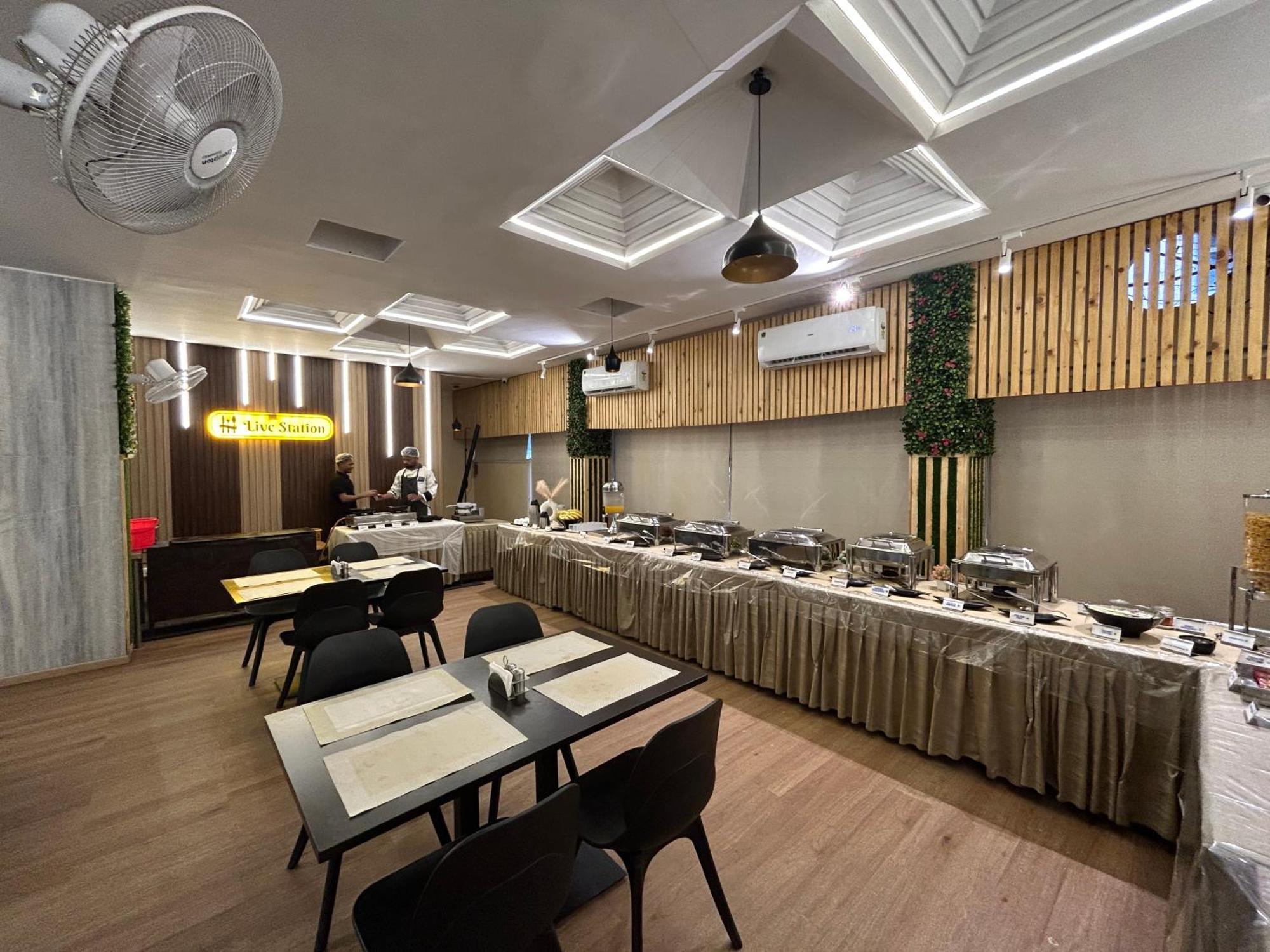 New Hotel Suhail Hajdarabad Zewnętrze zdjęcie