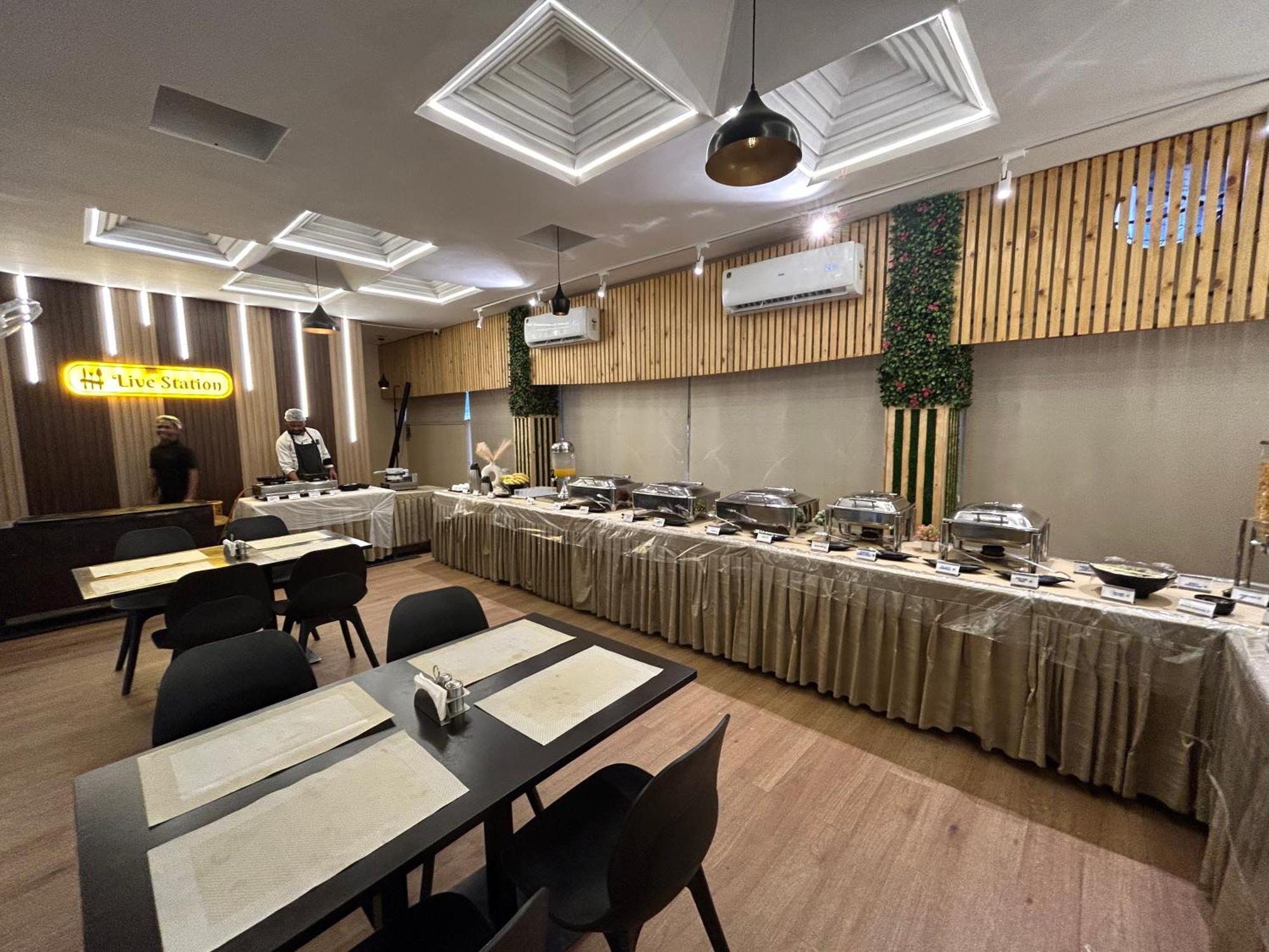 New Hotel Suhail Hajdarabad Zewnętrze zdjęcie